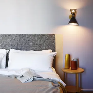 Hotel Alex, Perth